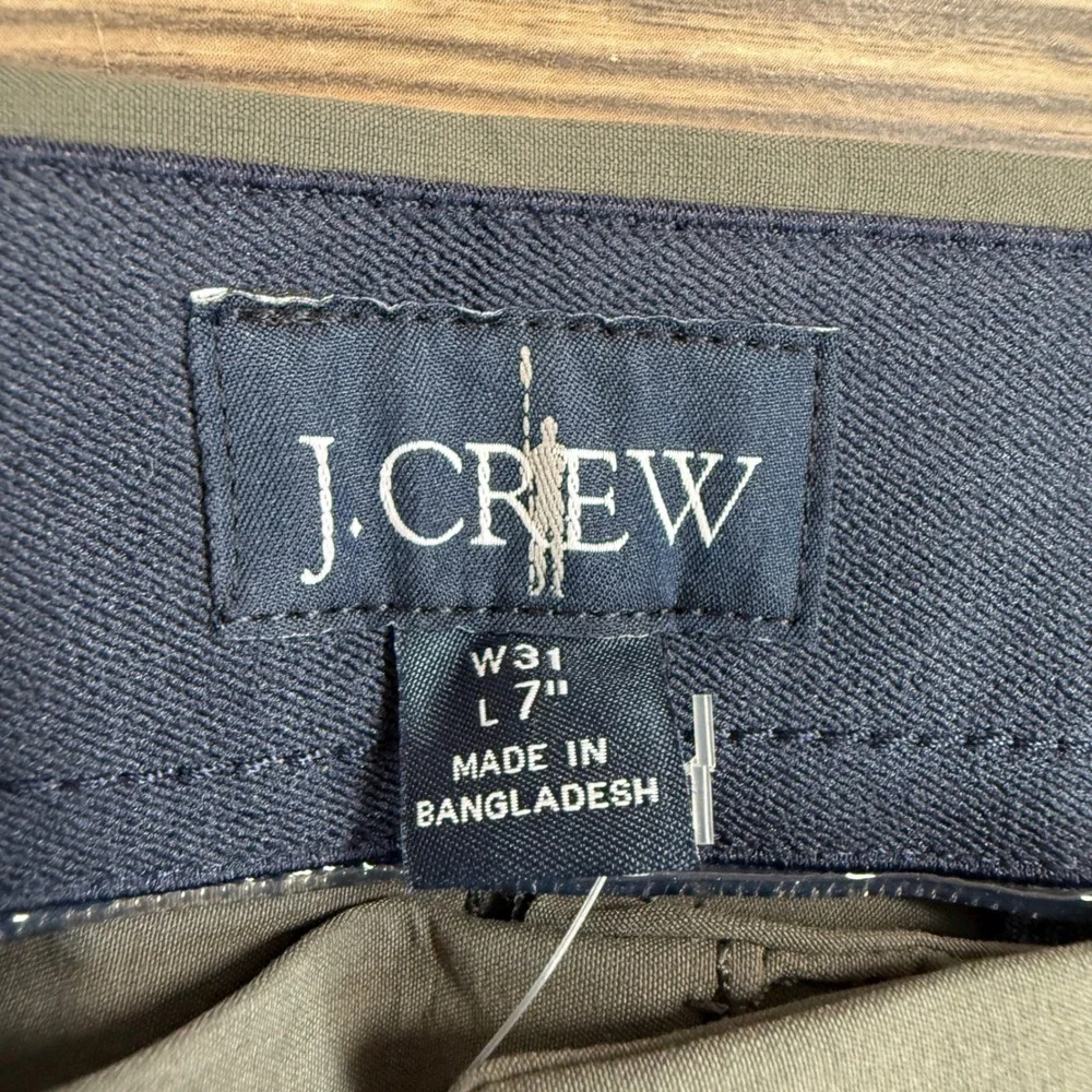 J.Crew Mens Size 31 Tech Short Grey Green 7" Inseam Water Resistant UPF 50+ New - Picture 4 of 9